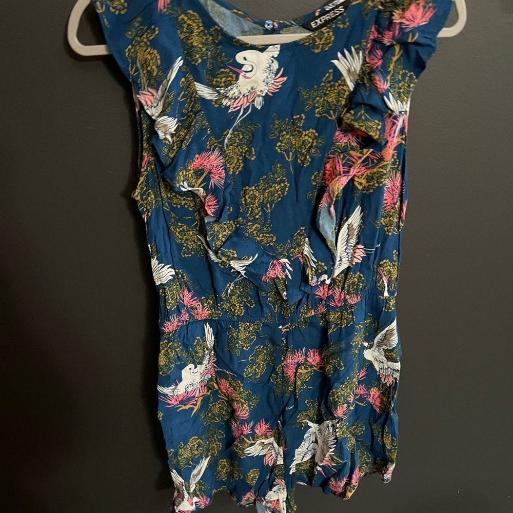 Express Ruffle Crane/ Bird Print Romper - Picture 9 of 15